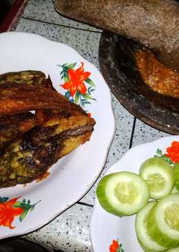 Pecel lele sambal terasi