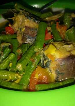 Ikan kembung kuah kuning