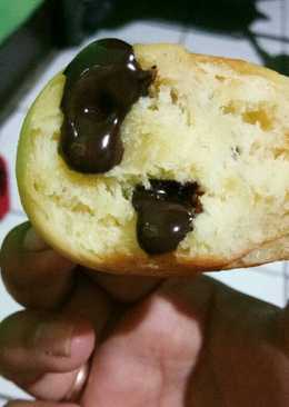 Roti goreng isi coklat