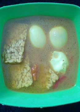 Telur tempe opor kuah kuning #PR_RecookMasakanAwalanT