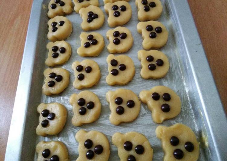 gambar untuk cara membuat Butter cookies chocochips simple