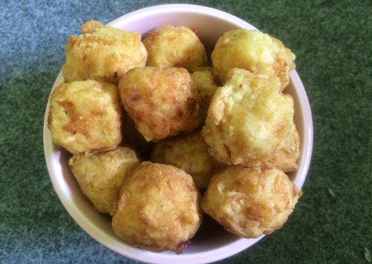 gambar untuk cara membuat Bola -bola kentang makaroni dan keju