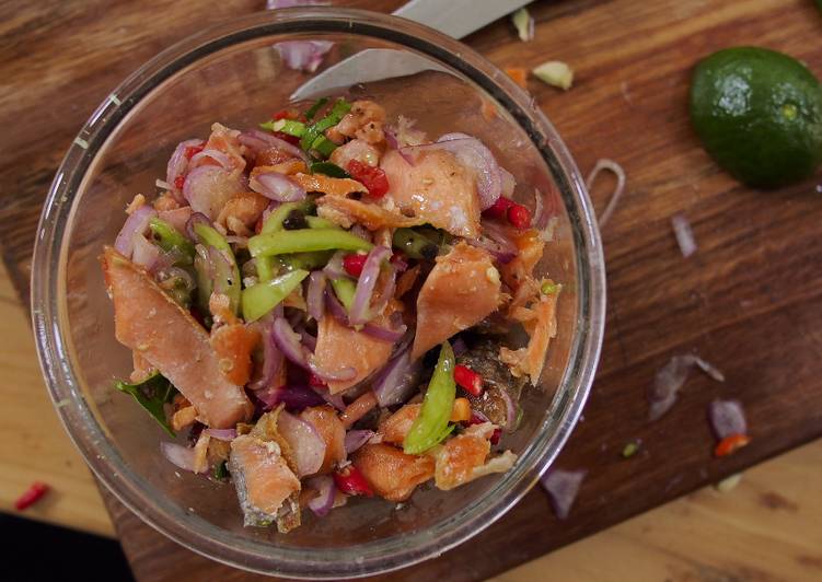 Sambal Matah Salmon Panggang recipe main photo