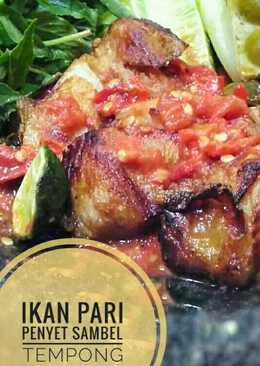 Penyet ikan pari asap sambel tempong