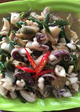 Cumi blekutak lombok ijo