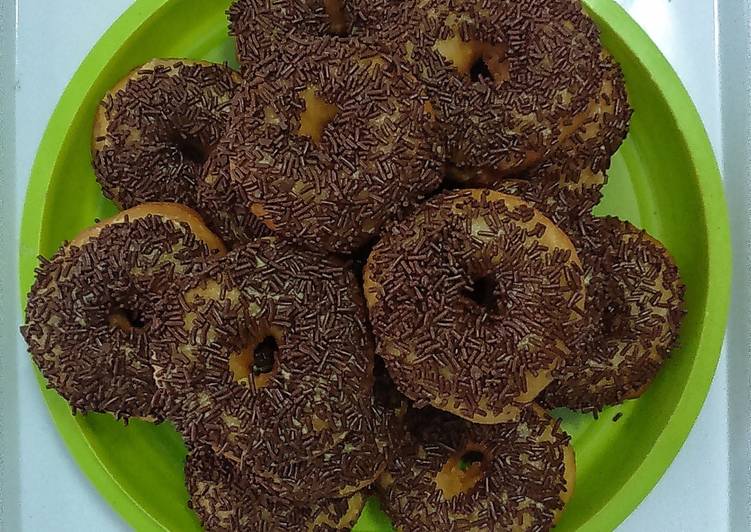 bahan dan cara membuat Donat Buttermilk