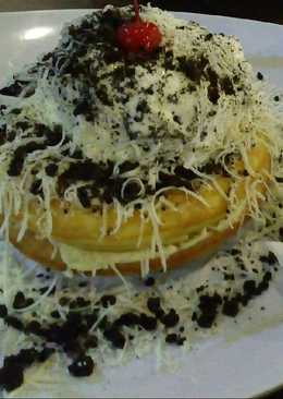 Pancake keju oreo topping campina