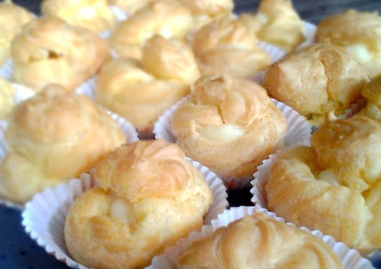 gambar untuk resep Kue Sus Anti Gagal