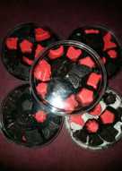 Coklat Karakter Isi Kacang