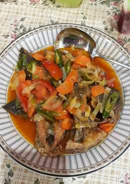 Ikan nila asam manis