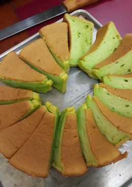 Pandan chiffon putih telur