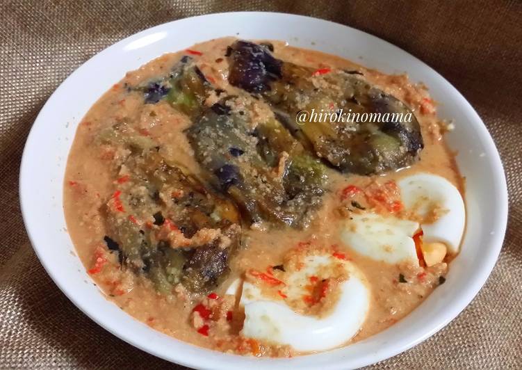 gambar untuk resep makanan Penyet terong& telur sambel kemiri