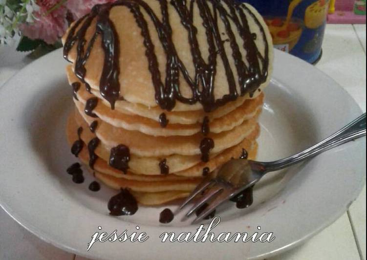 Resep Pancake fluffy tanpa telur Dari Jessie Nathania