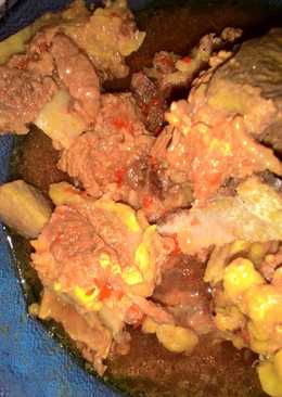 Iga Sapi Kuah Kuning (Pedes Panas Bebalung)