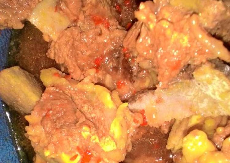 resep lengkap untuk Iga Sapi Kuah Kuning (Pedes Panas Bebalung)