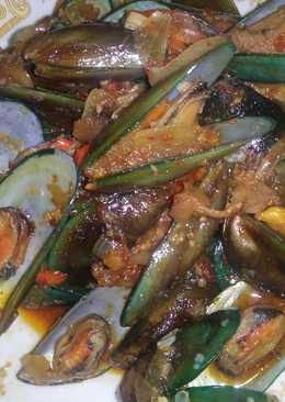 Kerang hijau pedas mantap