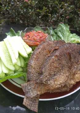 Nila Goreng Penyet