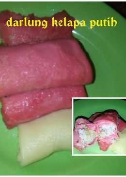 Dadar gulung isi kelapa putih