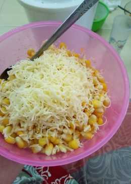 Jasuke (jagung susu keju)