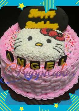 Hello Kitty Cake based Rainbow Cake