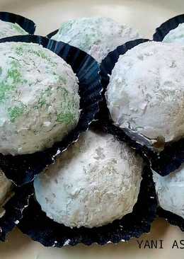 Mochi isi kacang tanah