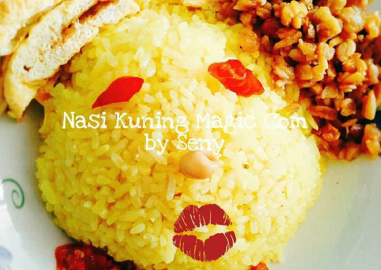 resep lengkap untuk Tumpeng Nasi Kuning Rice cooker