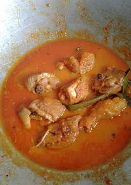 Ayam Merah Kuah Santan