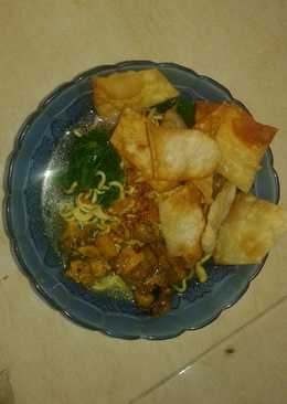 Mie ayam solo