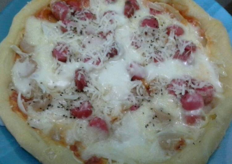 resep makanan Pizza sosis mozarella(teplon)