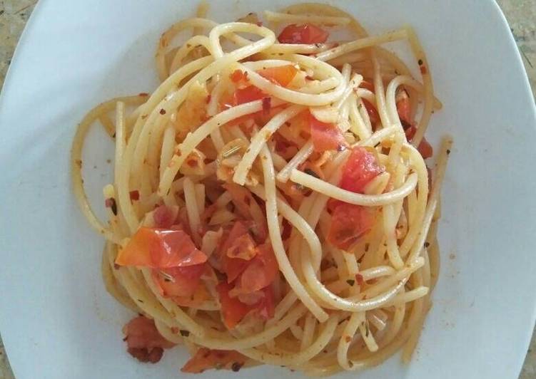 bahan dan cara membuat Spaghetti Aglio e Olio