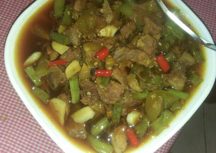 resep makanan Asem asem daging