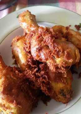 Ayam goreng lengkuas