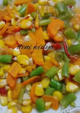 Tumis Sayur Pelangi (Wortel, jagung dan buncis)