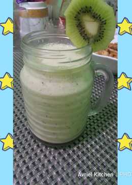 Jus Kiwi Yakult