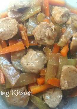 Tumis bakso saos teriyaki