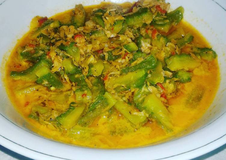  Resep  Sayur Pare duet Ebi  pedas  oleh Irene Tanri Liwang 