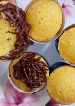 Small batch vanilla cup cake