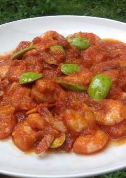 Sambal goreng udang pete