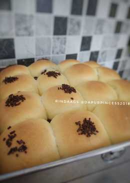 Roti Manis (whipping cream)