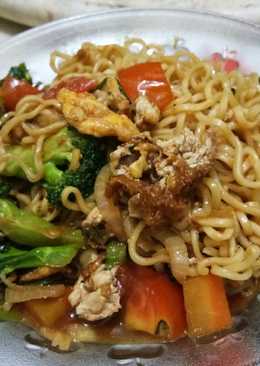 Mie kuah pedas recook modif bunda kiana khansa