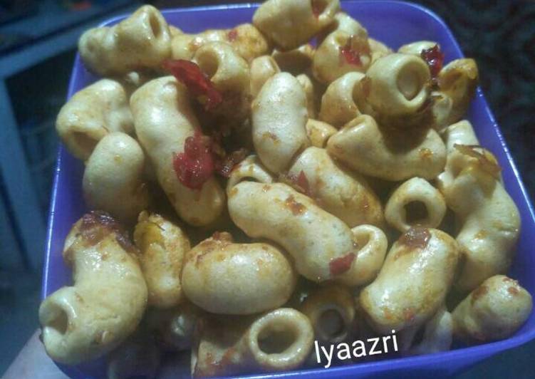 gambar untuk cara membuat Makaroni goreng pedas manis seuhaahh