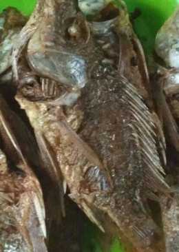 Ikan mujahir goreng krispi bumbu simpel