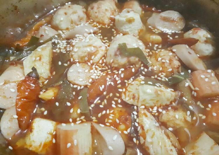 bahan dan cara membuat Tom Yum