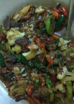 Tumis brokoli daging sapi