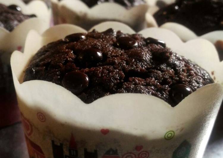 resep lengkap untuk Chocolate Custard Muffin