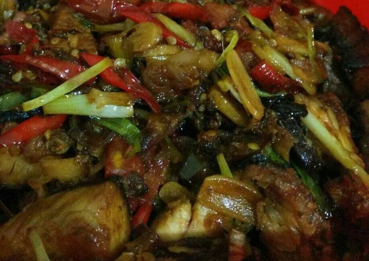 resep Tongkol suir pedas manis