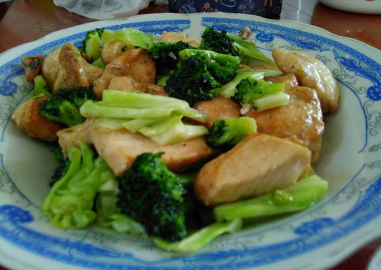 resep masakan Ayam Koloke Saus Tiram Tumis Kubis dan Brokoli