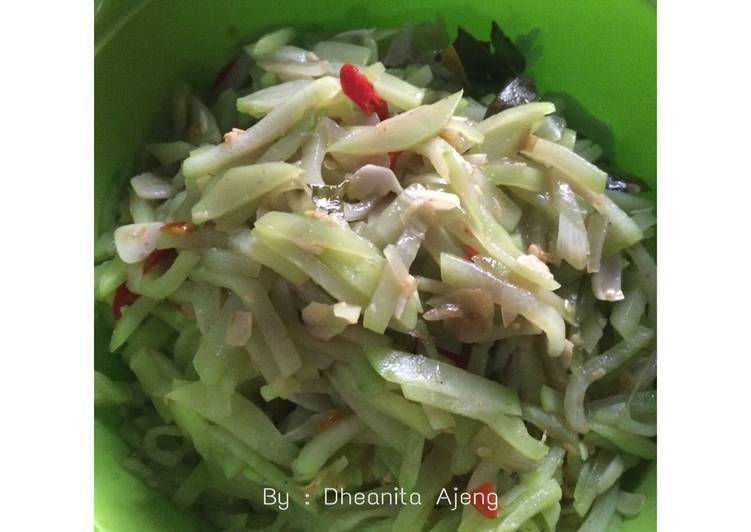 resep makanan Tumis Labu Siam Ebi