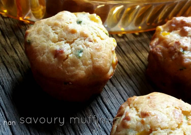 cara membuat Savoury Muffins (muffin gurih dengan keju, sosis, dan jagung manis)