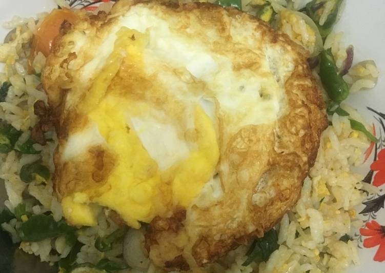 resep lengkap untuk Nasi goreng kampung